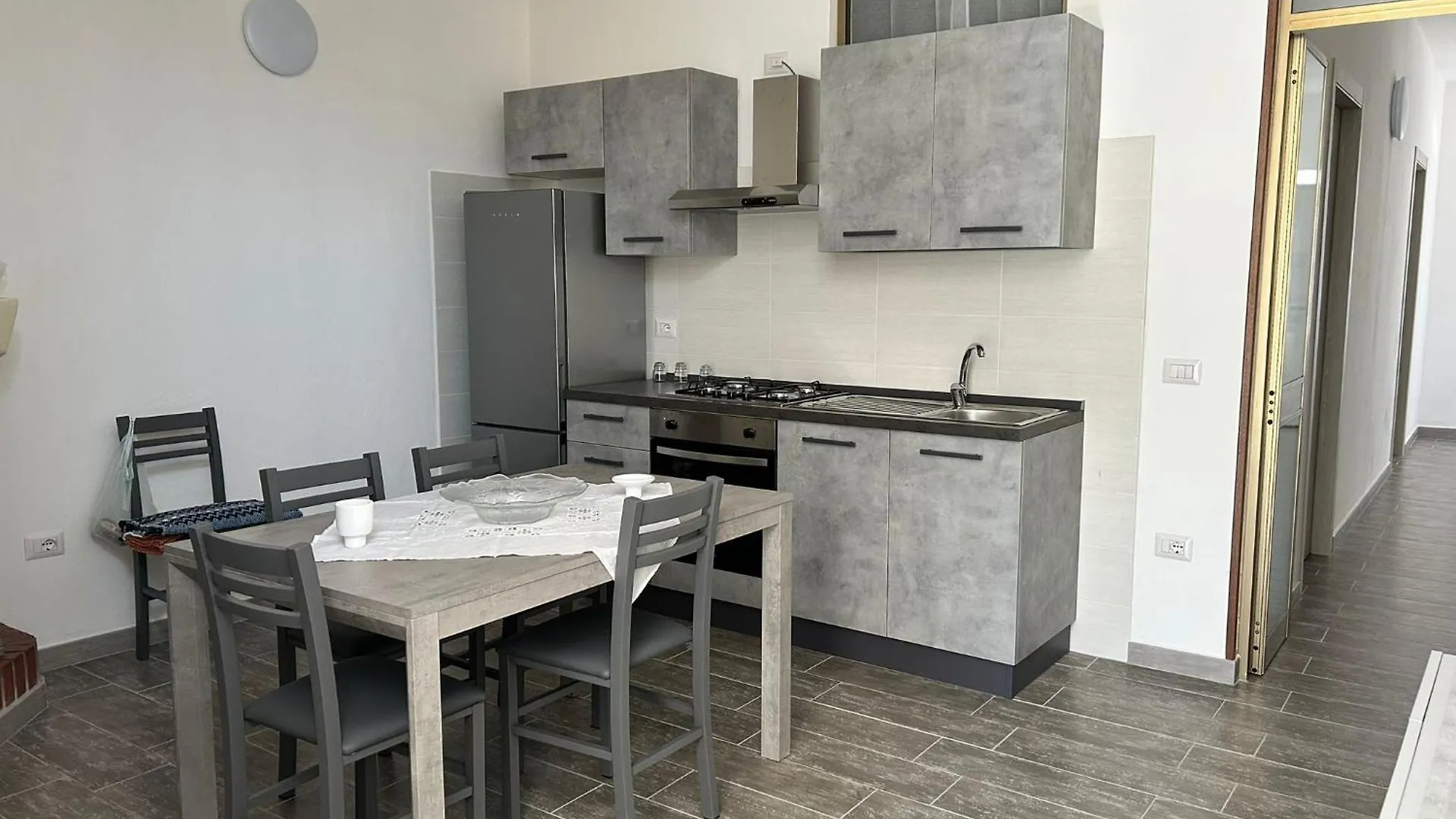 Family Home Donigala Fenughedu 0*,  İtalya